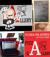 Pizza Gallery food