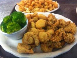 Mayflower Seafood Restaurant of Greenville, #8, LLC food