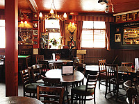 Pelton Arms inside