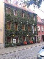 Hotel-Restaurant Zum Alten Krug outside