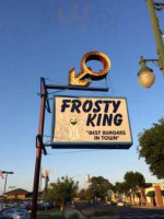Frosty King outside