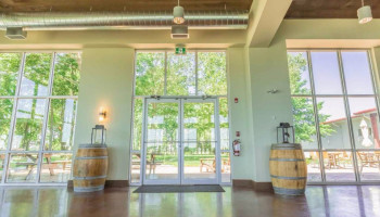 Coopers Hawk Vineyards inside