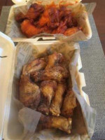 Wingstop inside