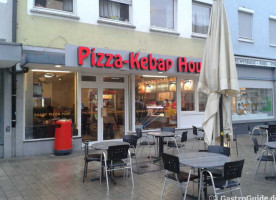 Pizza-kebap House inside