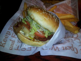 Red Robin Gourmet Burgers food