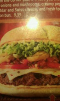 Red Robin Gourmet Burgers food