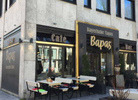 Bapas Café Bayrische Tapas inside