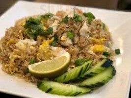 Yumyum Thai Kitchen food