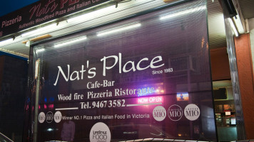 Nat's Place outside