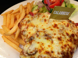 Capalaba Tavern food