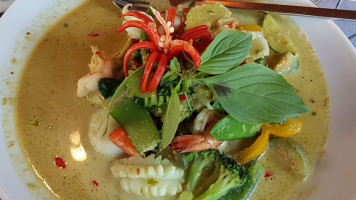 Sarocha Exotic Thai Cuisine food
