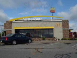 Mcdonald's outside