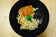 Niji Sushi & Noodle Bar food