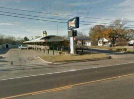 Sonic Drive-in outside