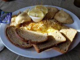 The Chalet Of Fox Lake food