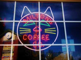 Milton's Coffee Co. inside