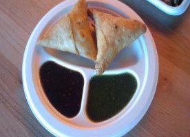 Samosa House East food