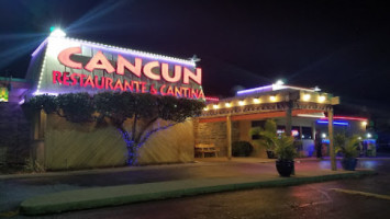 Cancun Mexican Cantina outside