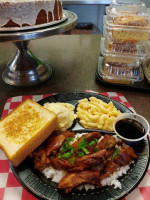 Deerman's Bbq food