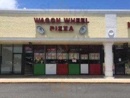 Wagon Wheel Pizza Melbourne inside
