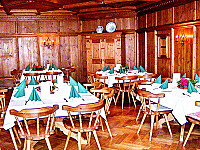 Schloss-Brauhaus inside
