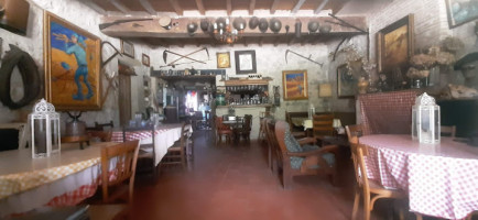 Cafe Galerie inside