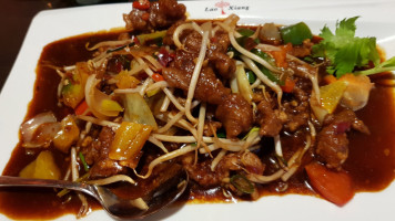 Lao Xiang food