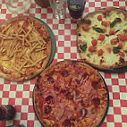 Pizza Square 388 food
