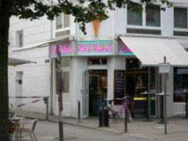 Café Eiscaffee Il-gelato outside
