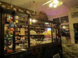 Bluebird Antiques And Ice Cream Parlor food