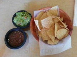 Taco Giro Mexican Grill food