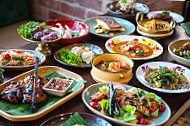 Thai Restaurant Pinong food