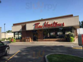 Tim Hortons outside