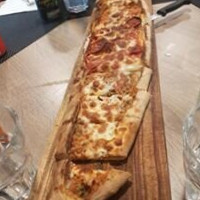 Pizzeria Gondola food