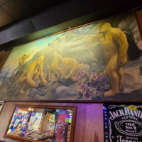 Bigfoot Tavern inside