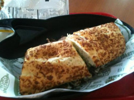 Quiznos food