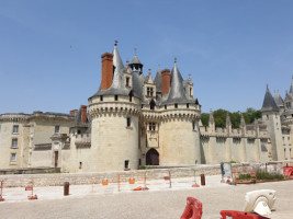 L'auberge Du Château outside