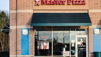 Master Pizza food