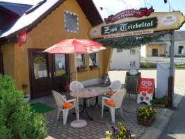 Gaststätte Zum Triebeltal inside
