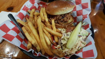 Bbq King Smokehouse Woodstock food