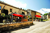 La Vieille Ferme De Chassepierre outside