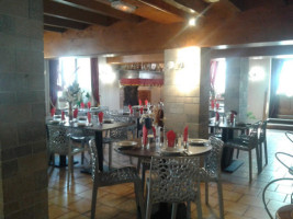 Restaurant Ogibarnia Macaye food