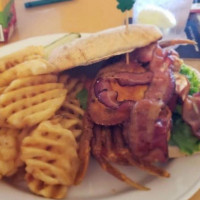 Shenanigan's Irish Pub food