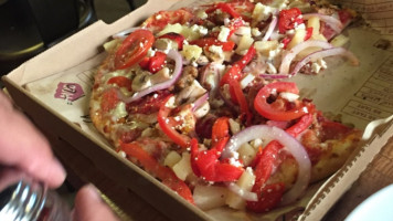 Mod Pizza food