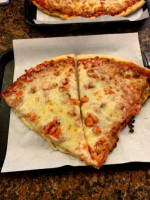 Di Nico's Pizza. - LaGrange food