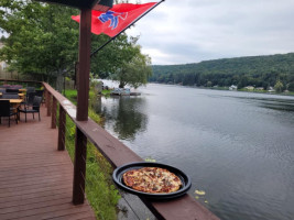 Goody's Lake Como Inn food