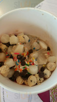 Menchie's Frozen Yogurt food