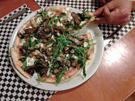 Pizzeria La Topo food