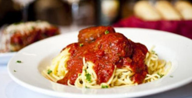 Fontana's Italian Eatery food