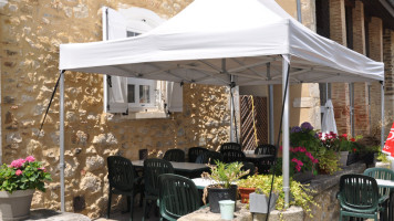 Le Bistrot de Betchat food